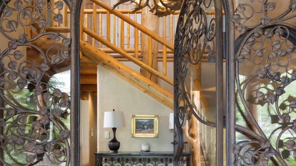 North Gros Ventre Villa | Western charm, sweeping Teton views, 20 acres to explore