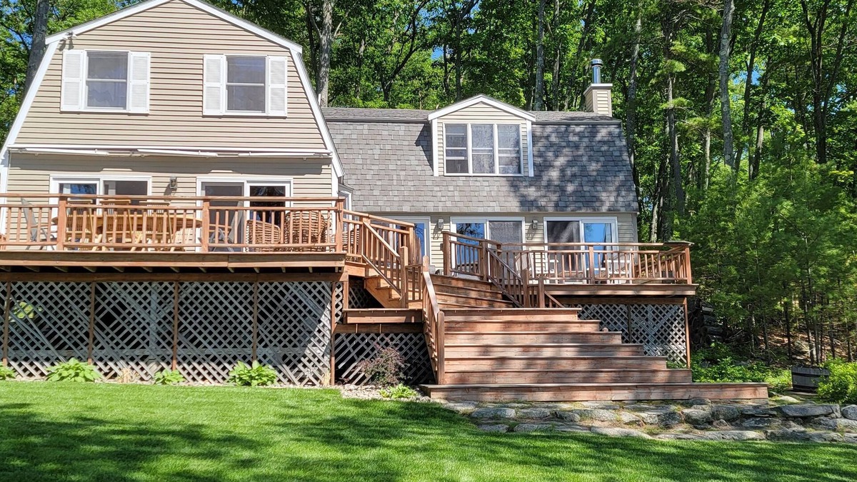 Alton Bay House | Western exposure Rattlesnake Island Home With Breathtaking Views - Boat Required