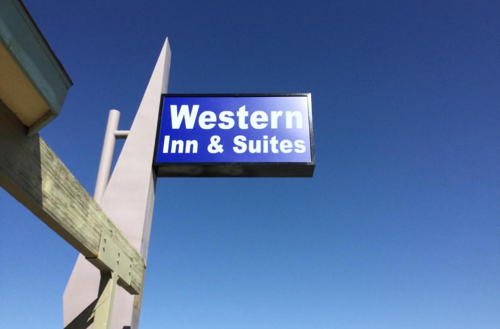 Taft Hotel | Western Inn & Suites