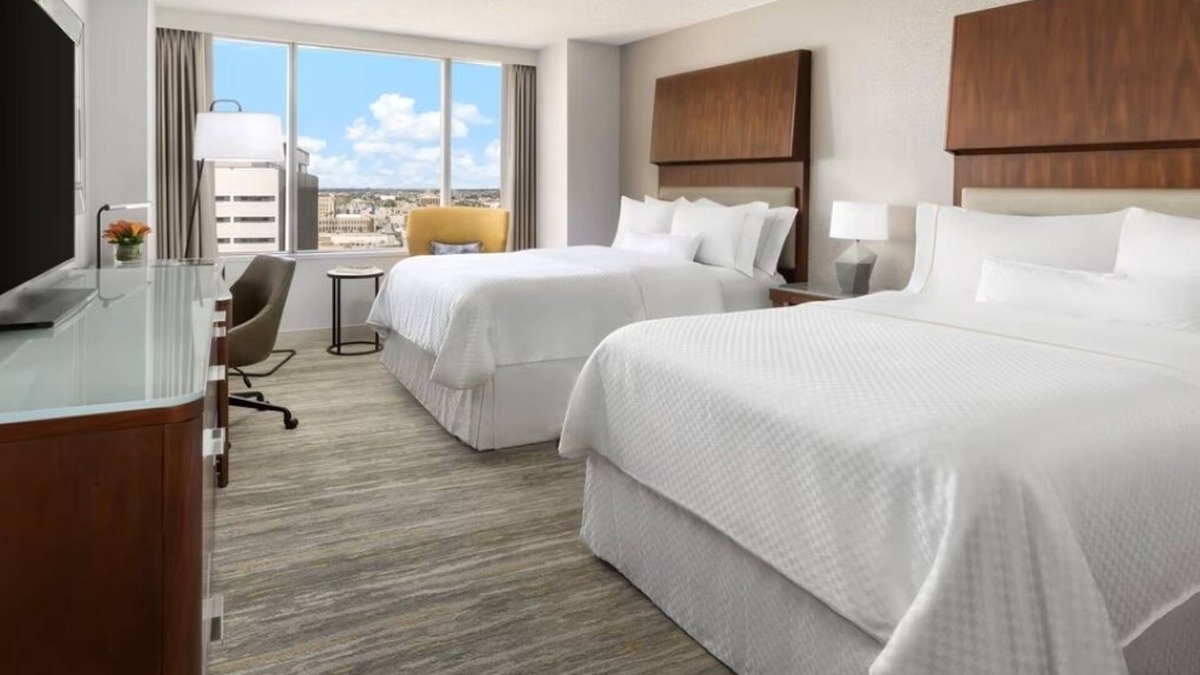Downtown Long Beach Hotel | Westin Long Beach | 2 Double Beds | Near Shoreline Village