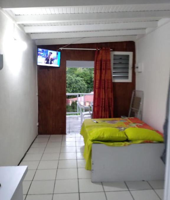 Bas Vent Apartment | Weston