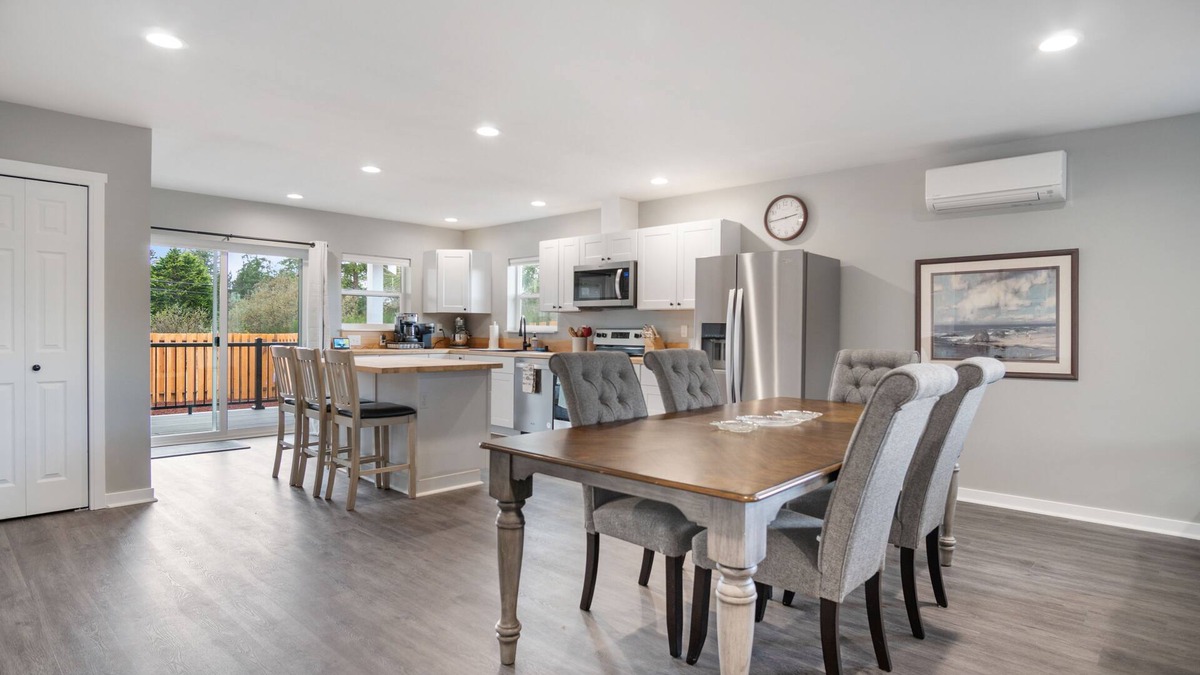 Westport House | Westport Luxury Rental