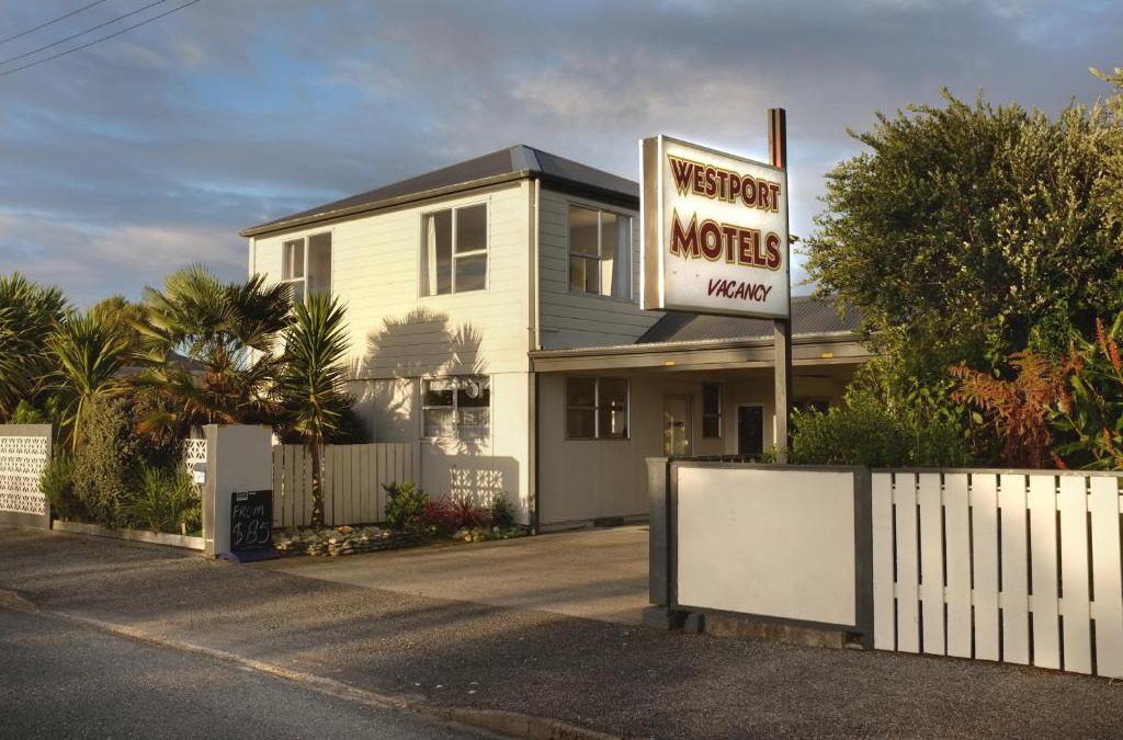 Westport Hotel | Westport Motels