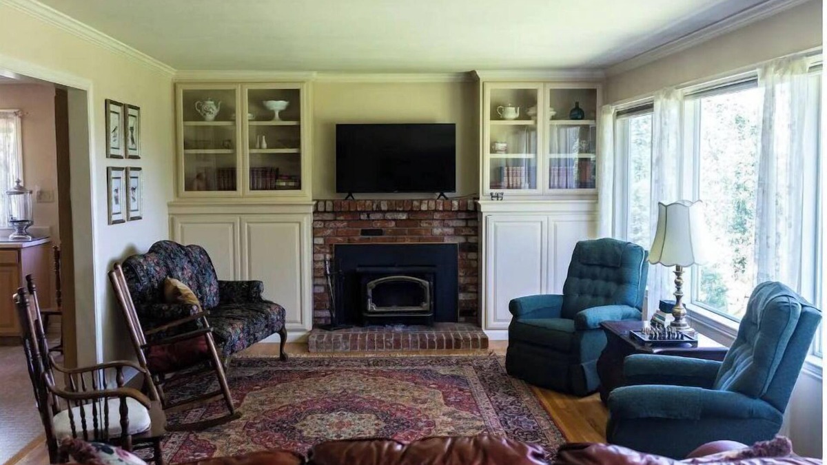 Healdsburg House | Westside Vista Wine Country Guest House