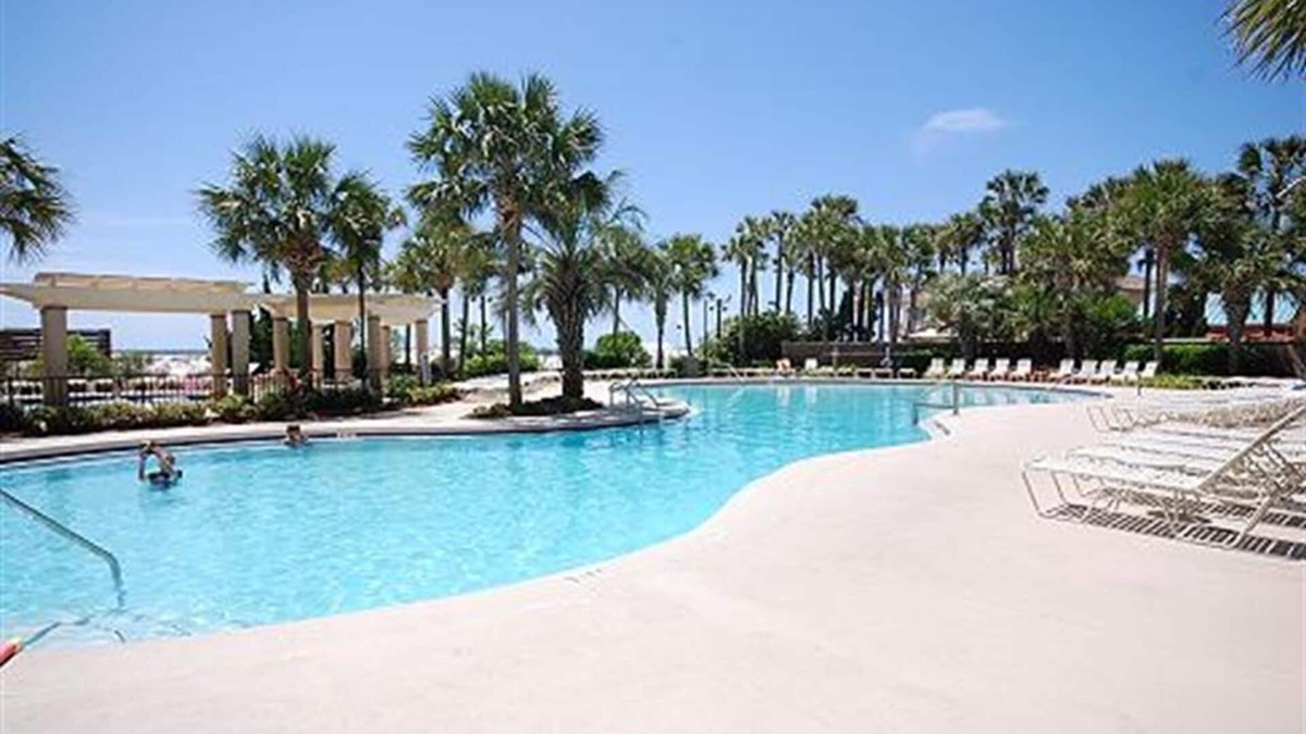 Sandestin Condo | WESTWINDS SANDESTIN BEACH FRONT 2 KINGS LARGEST FLOOR PLAN SUNSETS!
