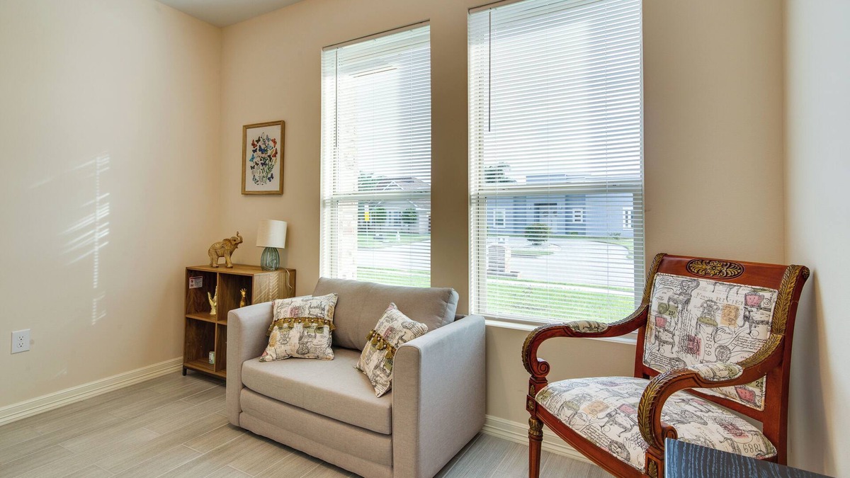 Brownsville Cottage | Wfh-friendly Brownsville Home w/Private Patio