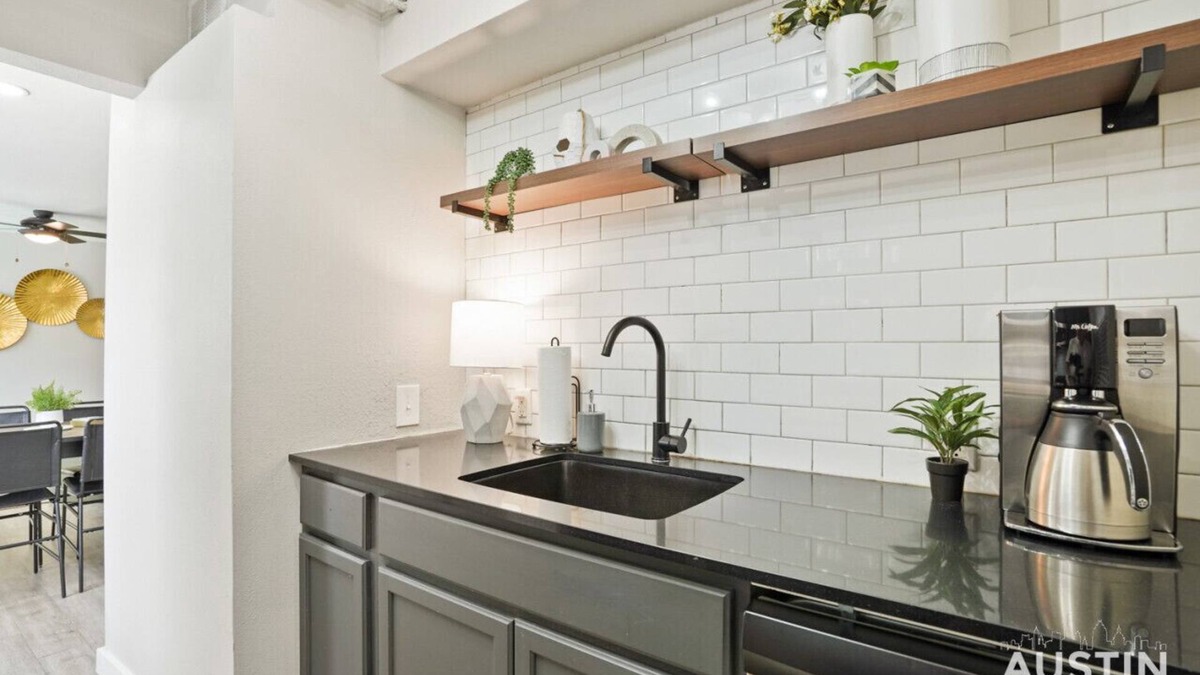 Allandale Apartment | WH #115 xxxxxxxxxxxx