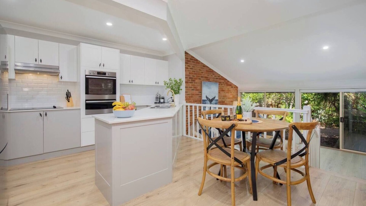Ettalong Beach House | Whale Song Serenity Ettalong Beach Garden Stay