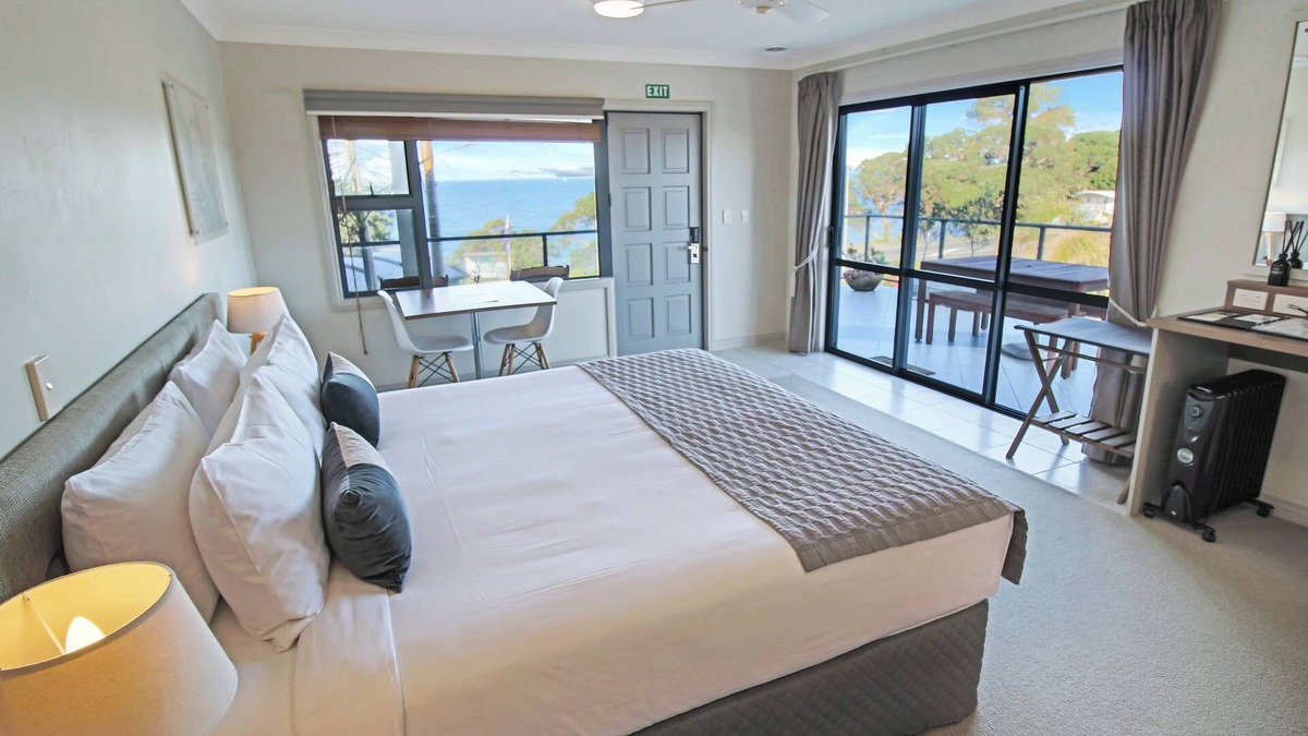 Manly Apartment | Whangaparaoa Lodge Motel