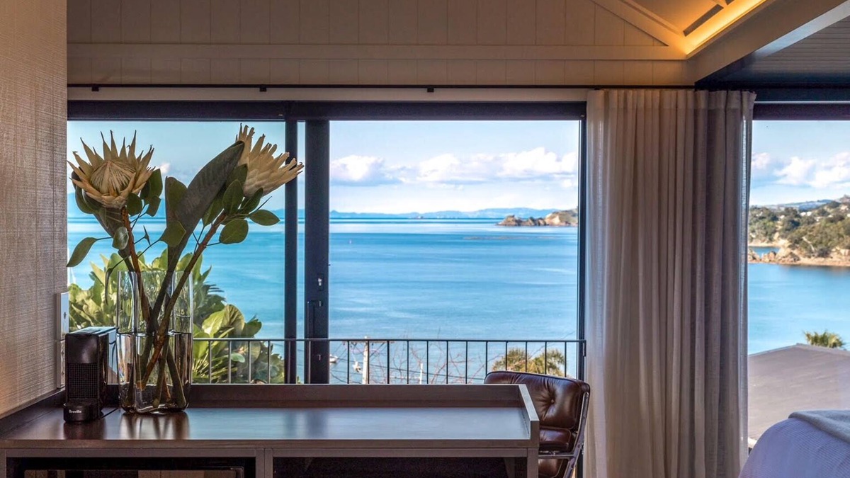 Oneroa House | Whare iti | You've Got It Maid