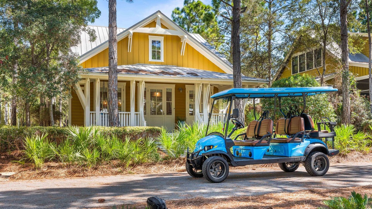 Forest District House | Where every day feels swimsuit-worthy at Bikini Bottom/Gulf Front Beach Club/Golf Cart/4 Bikes
