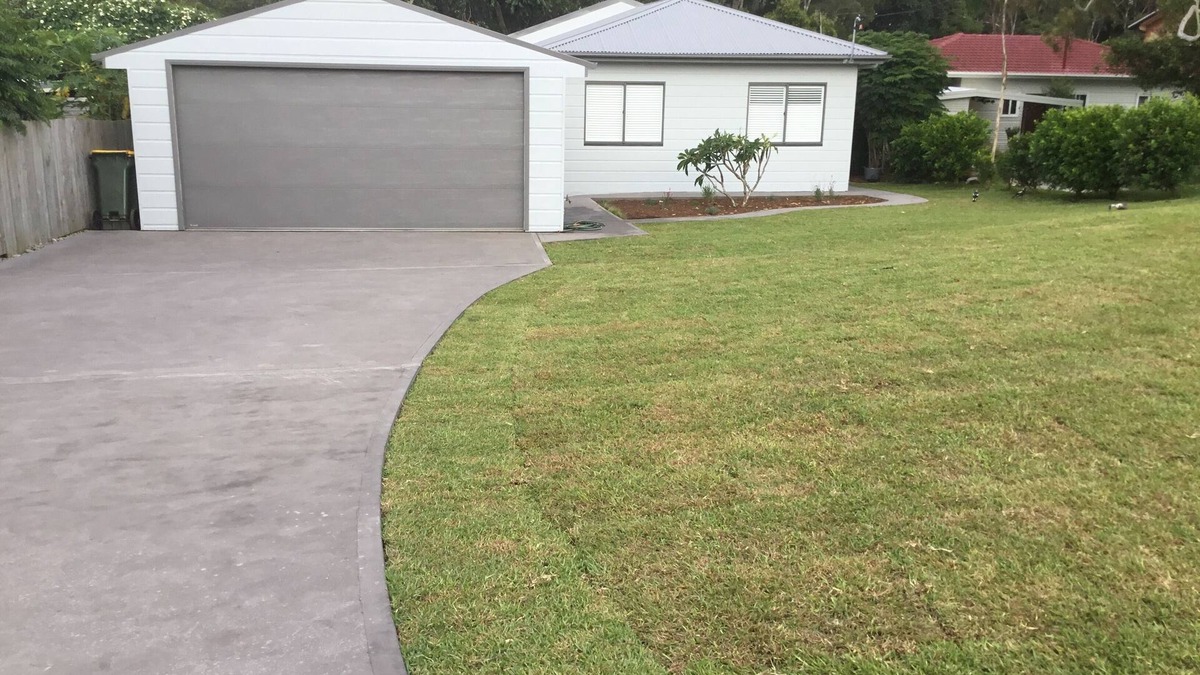 Port Macquarie House | Where Rainforest Meets the Sea Family Memories await