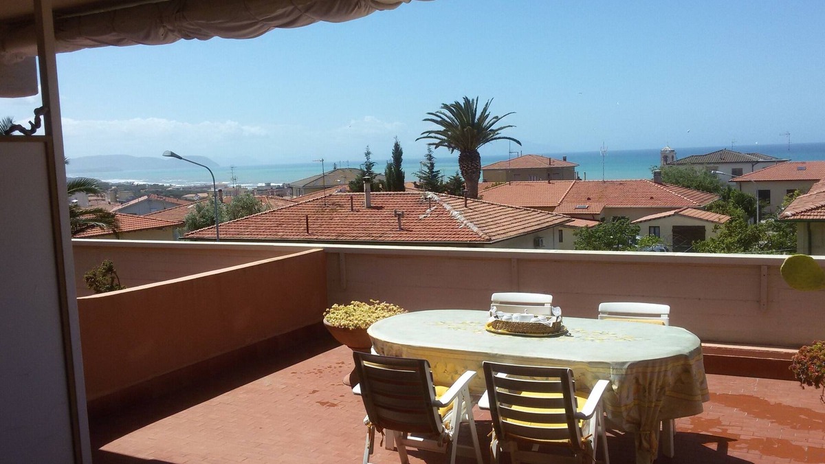 San Vincenzo Apartment | Where the sea shines
