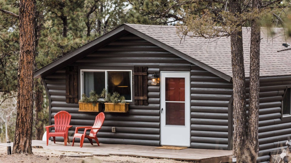 Florissant Cabin | Whimsical Dreams - Firepit- Kids Fort
