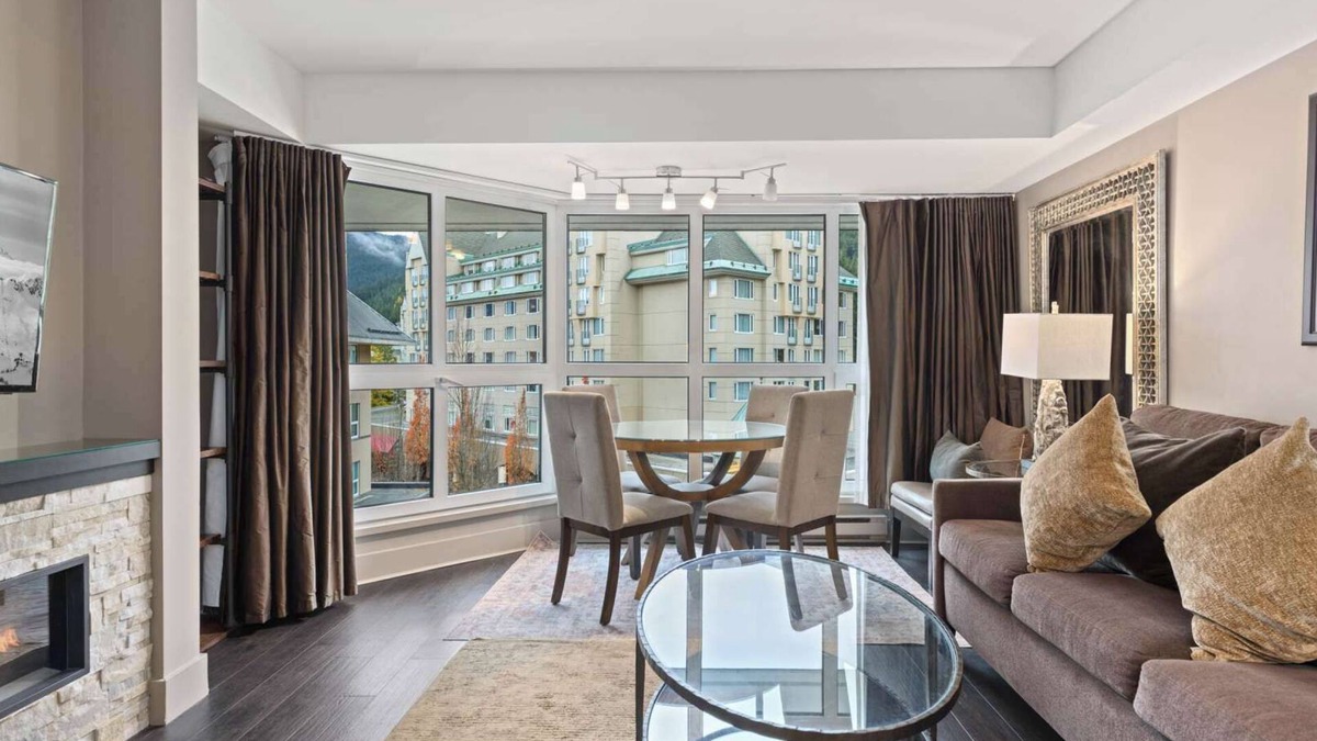 Blackcomb Hotel | Whistler - Le Chamois - 1 Bedroom #402