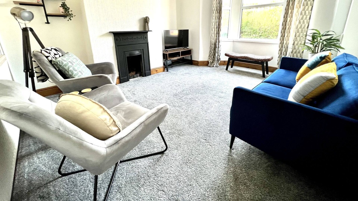Whitchurch House | Whitchurch House by Switchback Stays