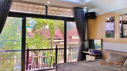 Truc Bach Apartment | White Bamboo Apartment