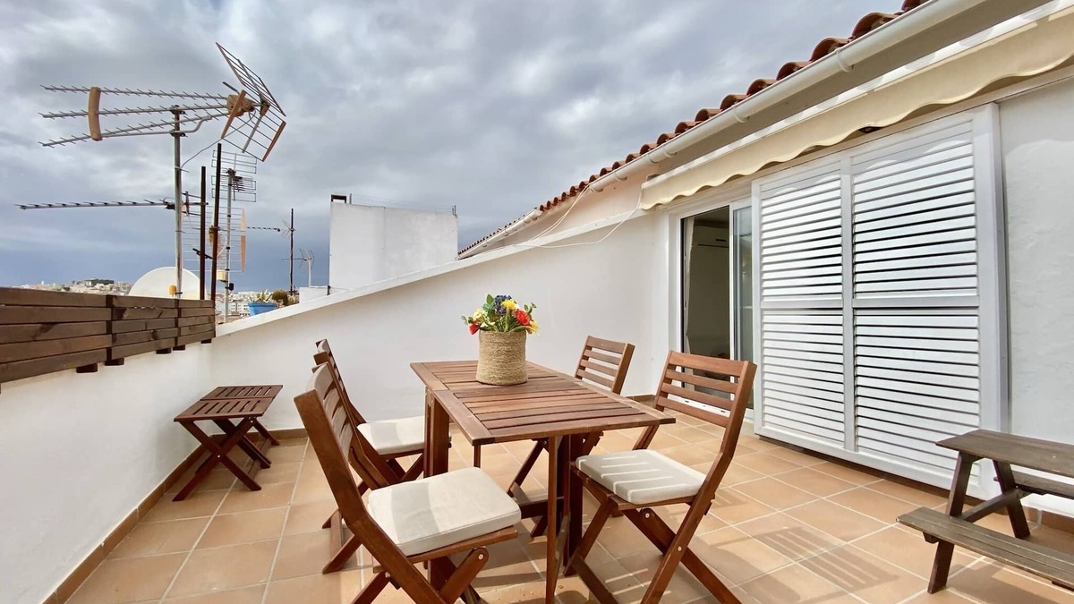 Sant Feliu de Guixols Apartment | White Home, terrace with views, close to the beach