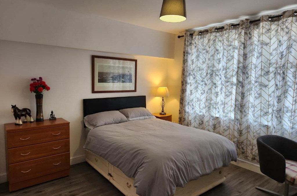 Warrington House | White House Ensuite double bedroom