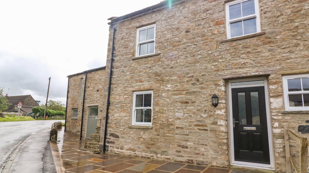 Fremington House | WHITE LEA, family friendly, character holiday cottage in Reeth