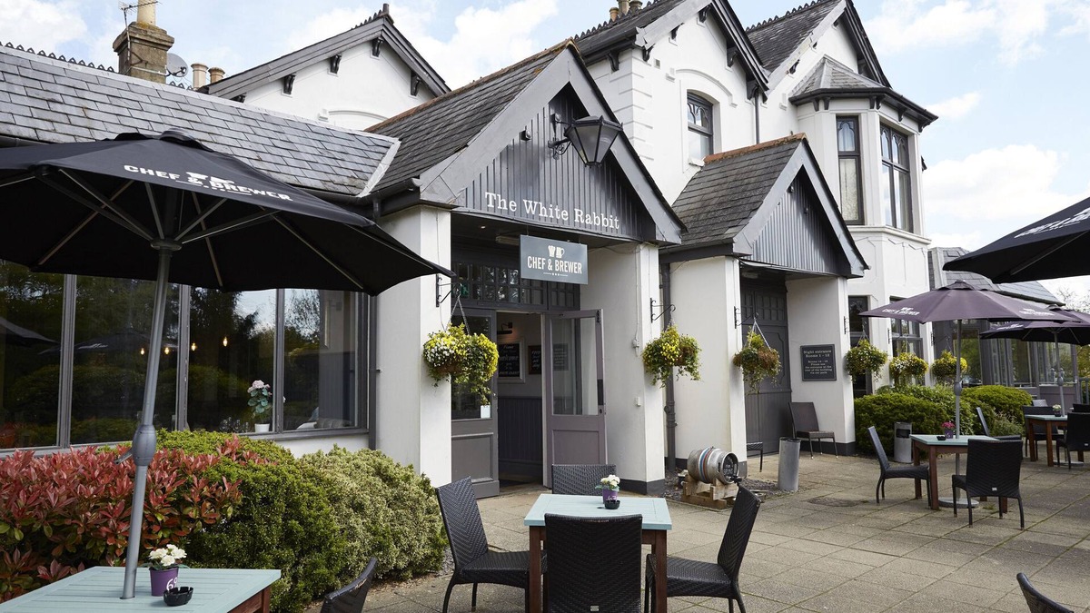 New Forest District Hotel | White Rabbit Hotel by Greene King Inns