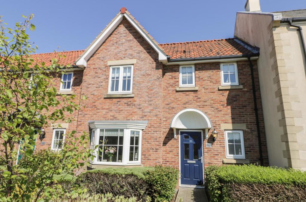 Filey House | White Rose Cottage
