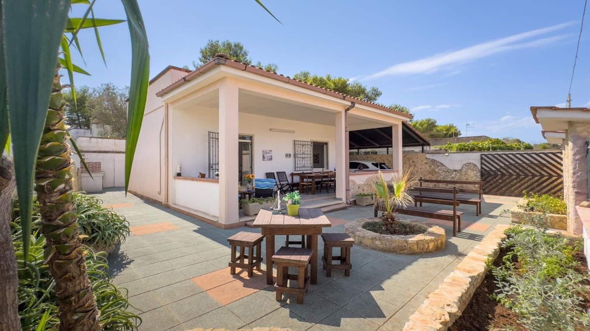 Torre Squillace Villa | White Sand Private Villa Near The Sea, Wifi