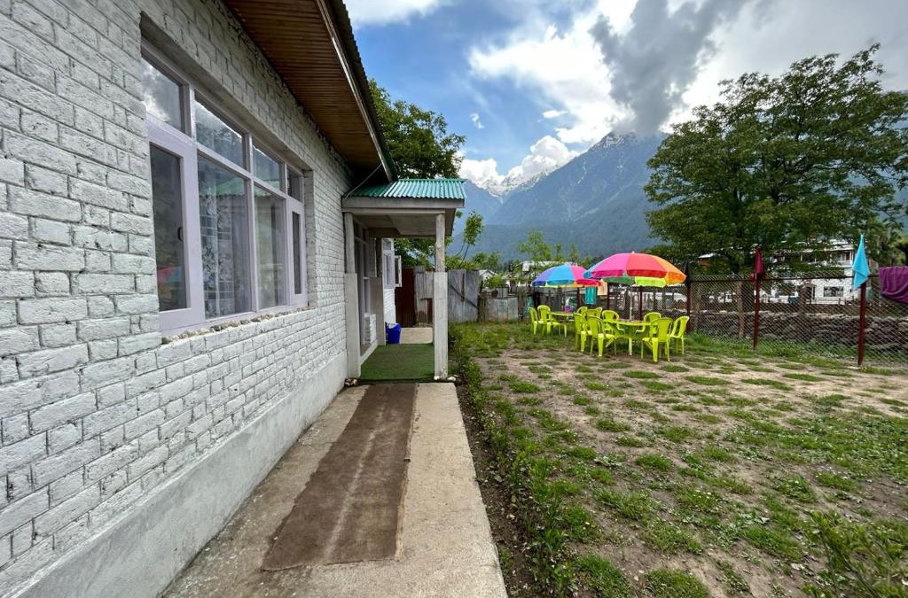 Laripora House | White valley Resort Pahalgam