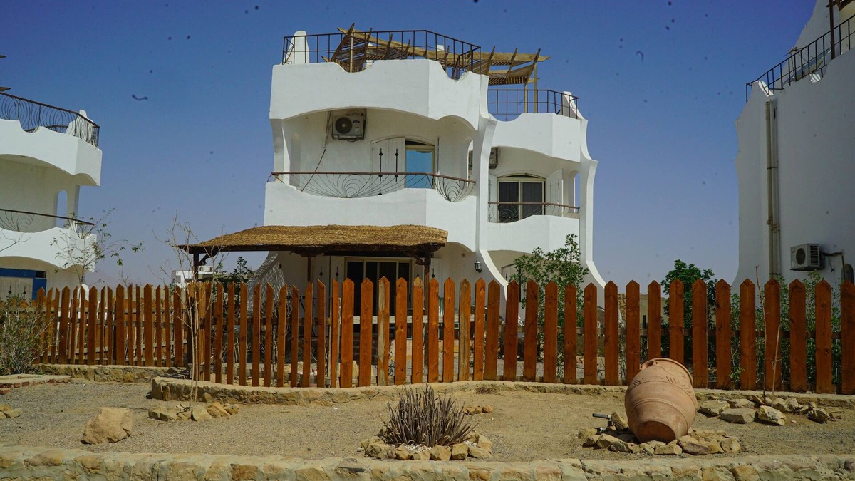 Dahar Villa | WHITE VILLA No. 8n