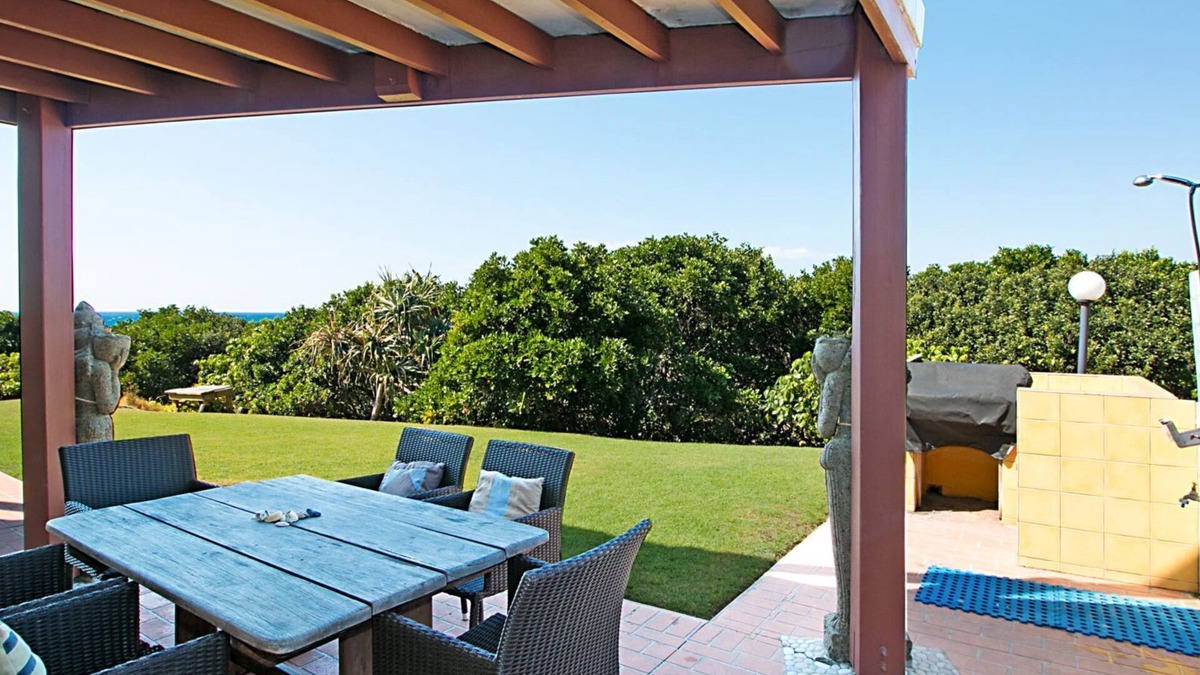 Hastings Point Apartment | White Waves 5 Perfect for Hastings Point, Splendour in the grass, Cabarita Beach and Pottsville