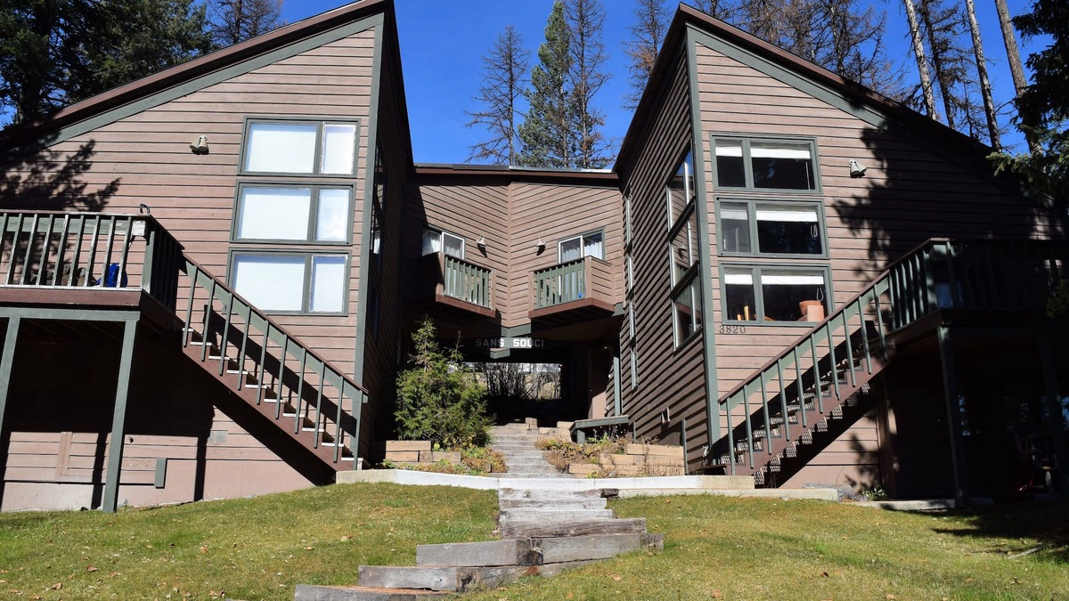 Whitefish Condo | Whitefish Mountain Resort, Ski In Ski Out Condo, 3 Bed 2 Bath, Private Hot Tub!