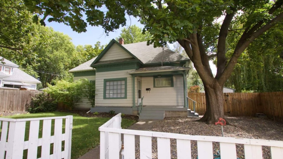 Walla Walla House | Whitman Bungalow · Whitman Bungalow
