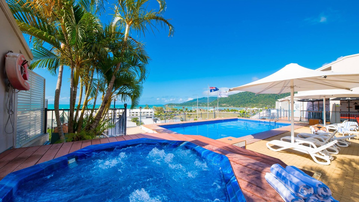 Airlie Beach Resort | Whitsunday Terraces Hotel Airlie Beach