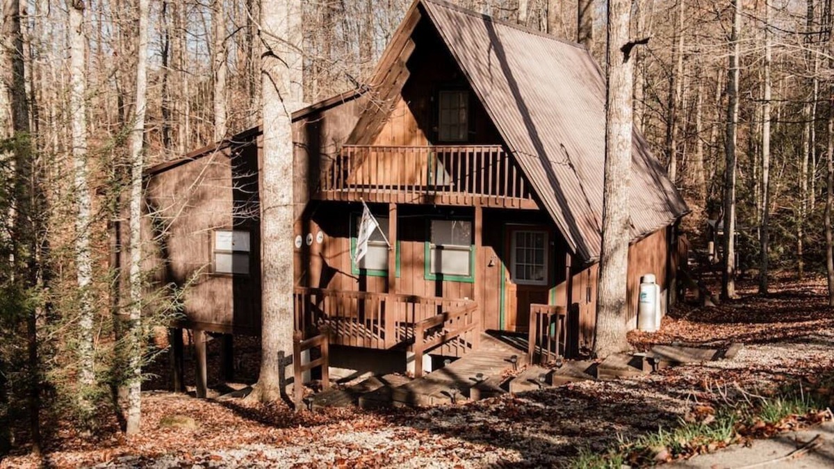 Wellington Cabin | Whitts Acres Cabin*RRG/Cave Run*