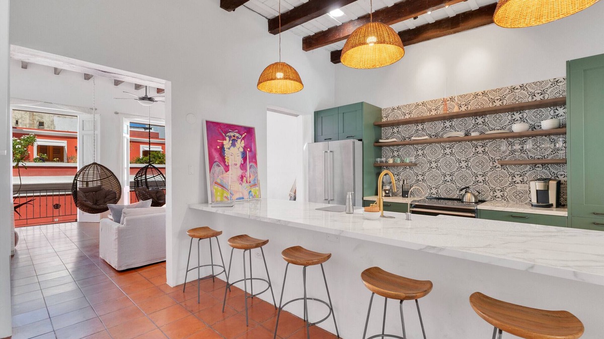 San Francisco Ski Chalet | Whole Home with Lush Patio in Heart of OSJ