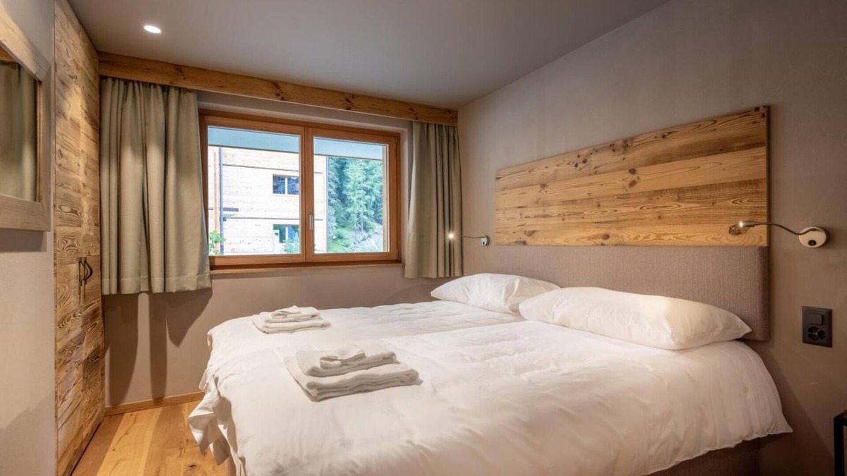 Zinal Apartment | Wifi, 150m from ski lifts, tv, ski locker, 23-24m², Zinal