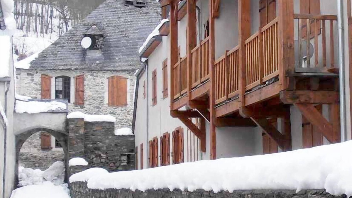Vignec Apartment | Wifi, 2nd floor, swimming pool, tv, ski locker, 35m², Saint Lary Soulan