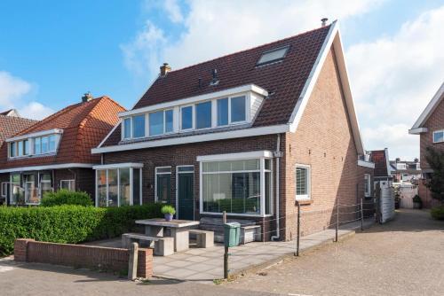 Wijk aan Zee Apartment | Wijkiki Surf House