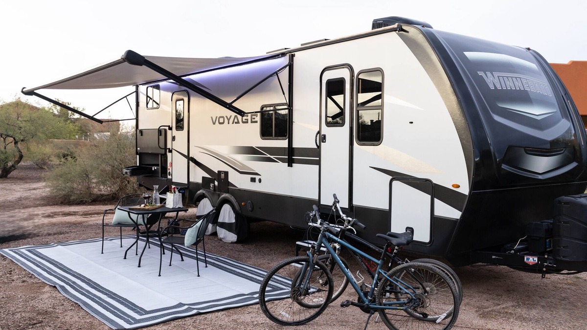 Rio Verde Foothills House | Wild Cactus Glamping - Stationary RV, prime location between rural and city life