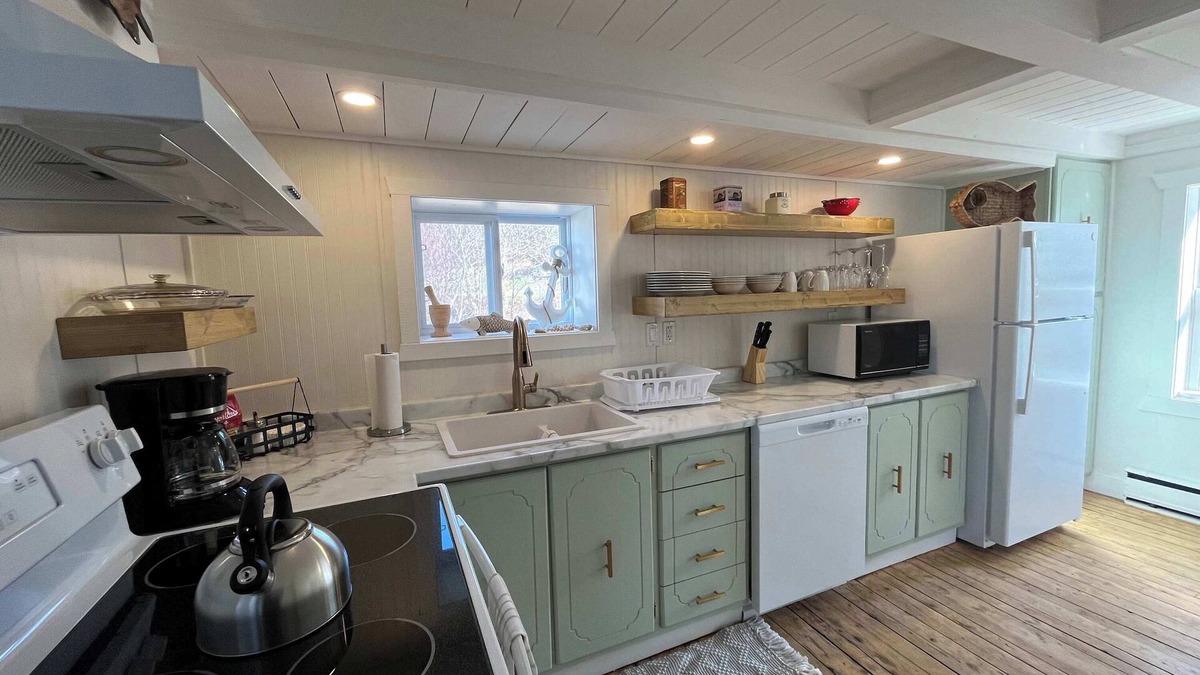 Twillingate House | Wild Cove Retreat Sum
