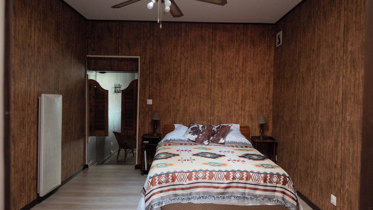 Soyaux Apartment | Wild West getaway just outside Angoulême