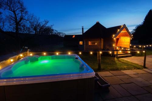 Lochgilphead Cabin | Wildcat Lodge