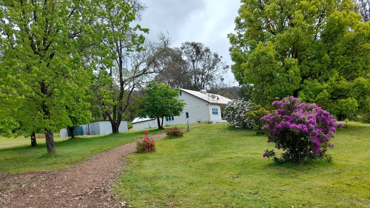 Kevington Other | wilderness 4 bedroom house ,edge of state forest on sight of old mining village
