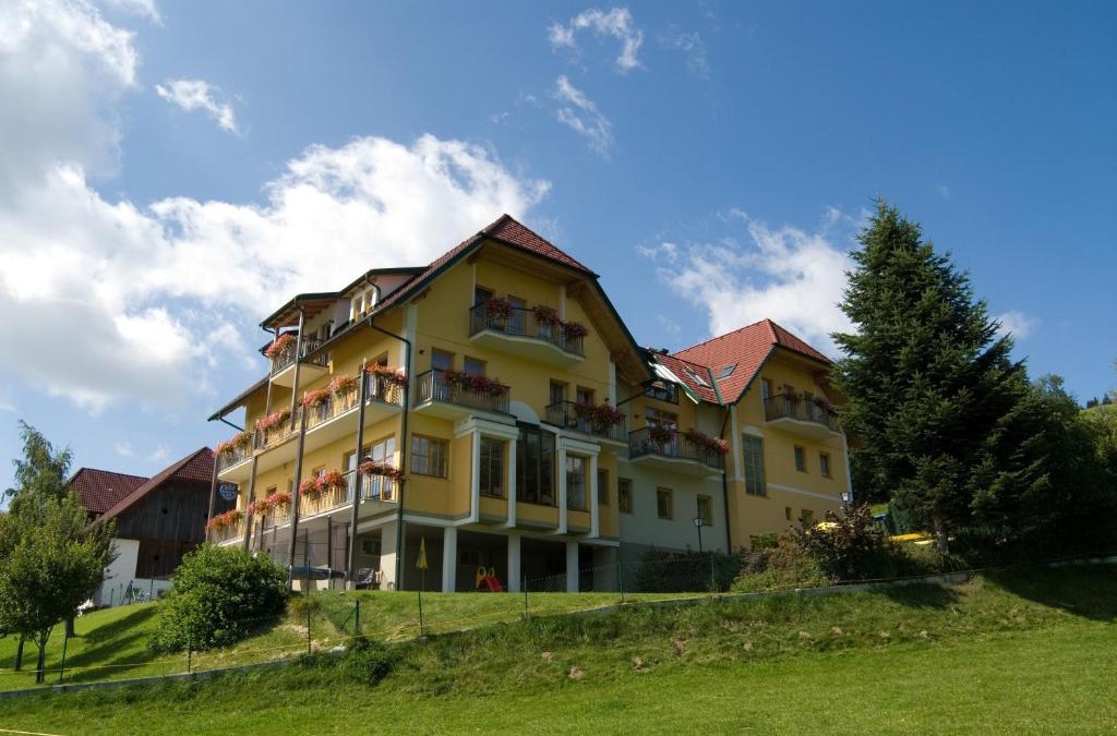 Miesenbach bei Birkfeld Hotel | Wildwiesenhof