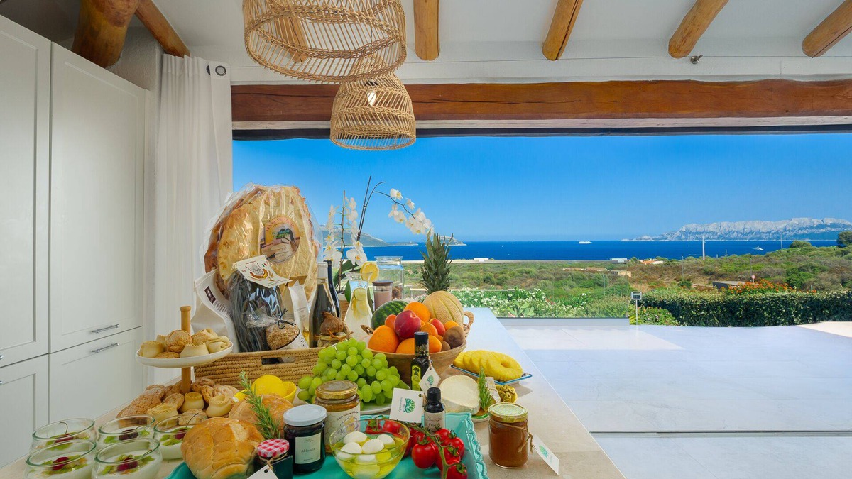 Golfo Aranci Villa | Willa Sole e Sole Mare with private pool an sea view in Golfo Aranci
