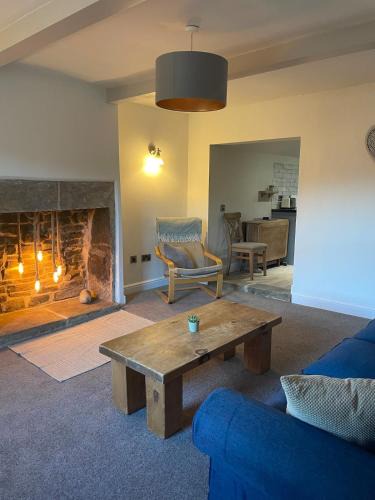 Hepworth House | Willden Cottage