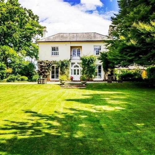 Bromsash House | Willow House By Birch Stays