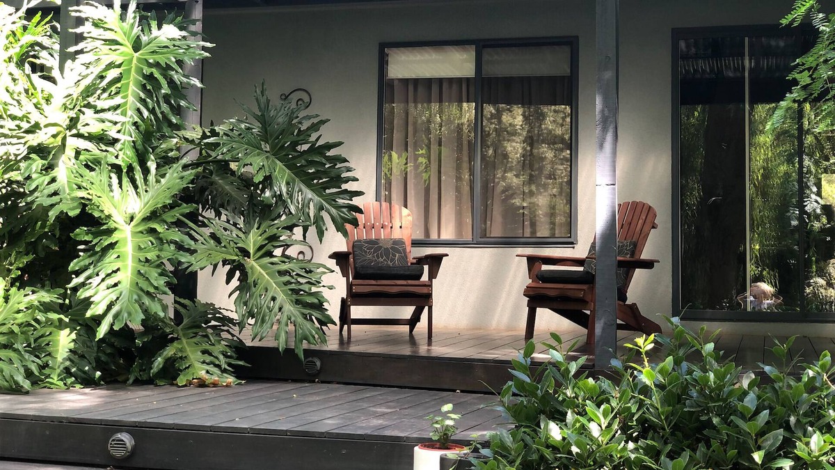 Badger Creek House | Willow House - Private Luxury Accommodation