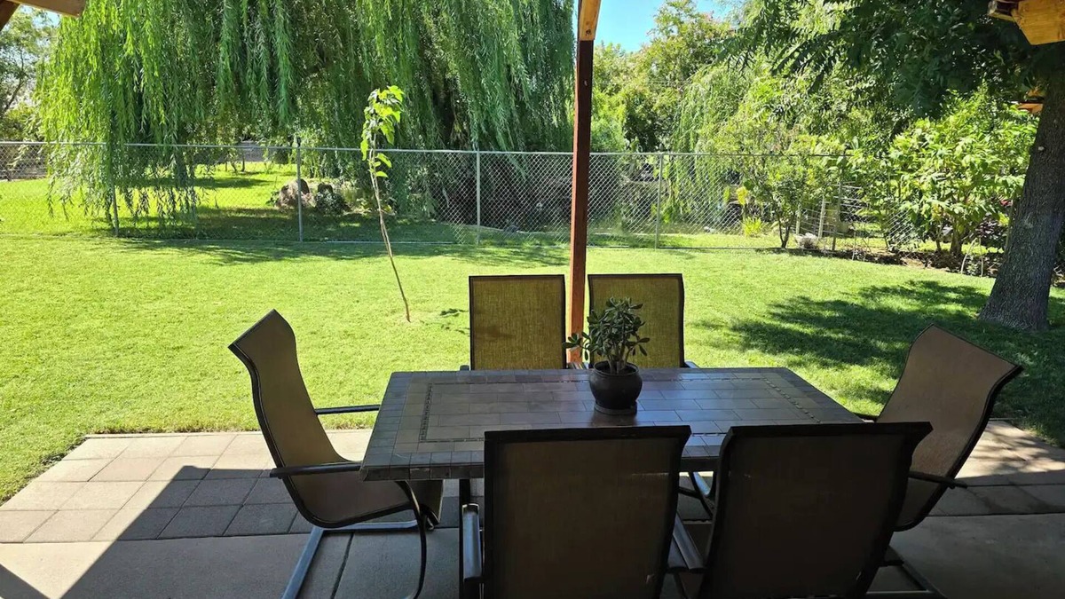 Rio Linda House | Willow Pond Oasis