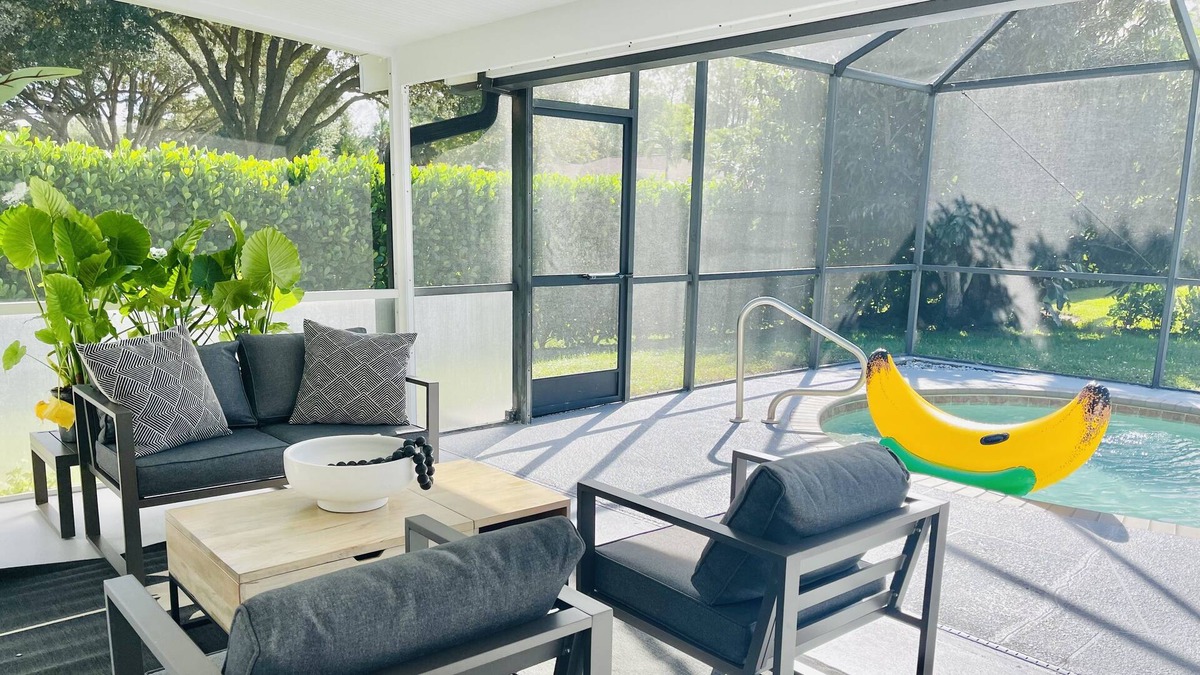 Willoughby Acres House | Willow Pool Home - 3 Bedroom 2 Bath